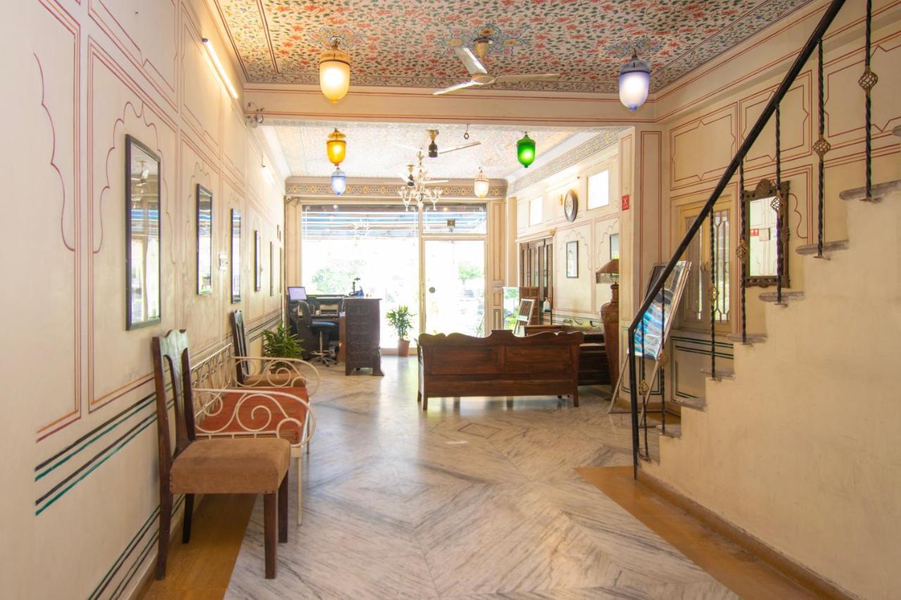 Hotel Raghuraj Palace Jaipur Extérieur photo