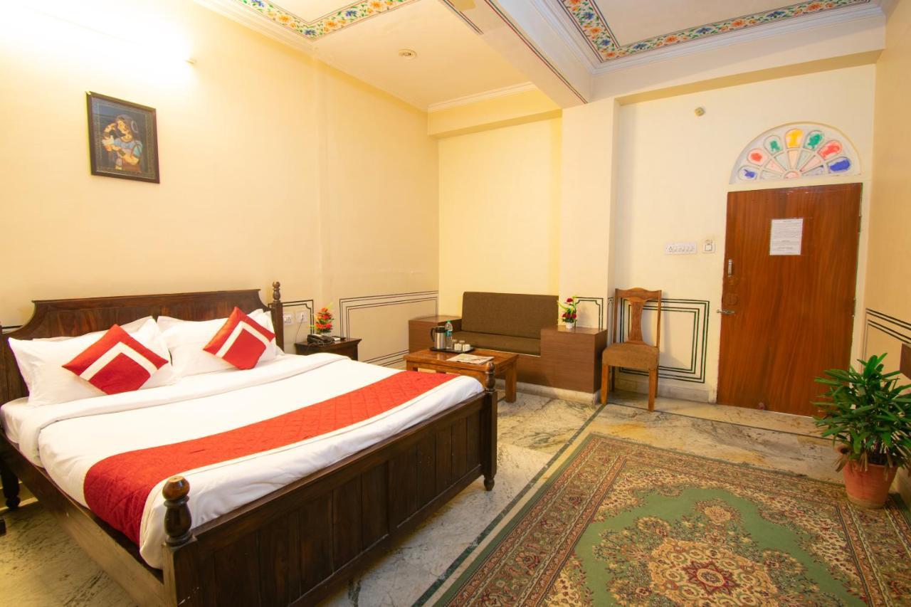 Hotel Raghuraj Palace Jaipur Extérieur photo