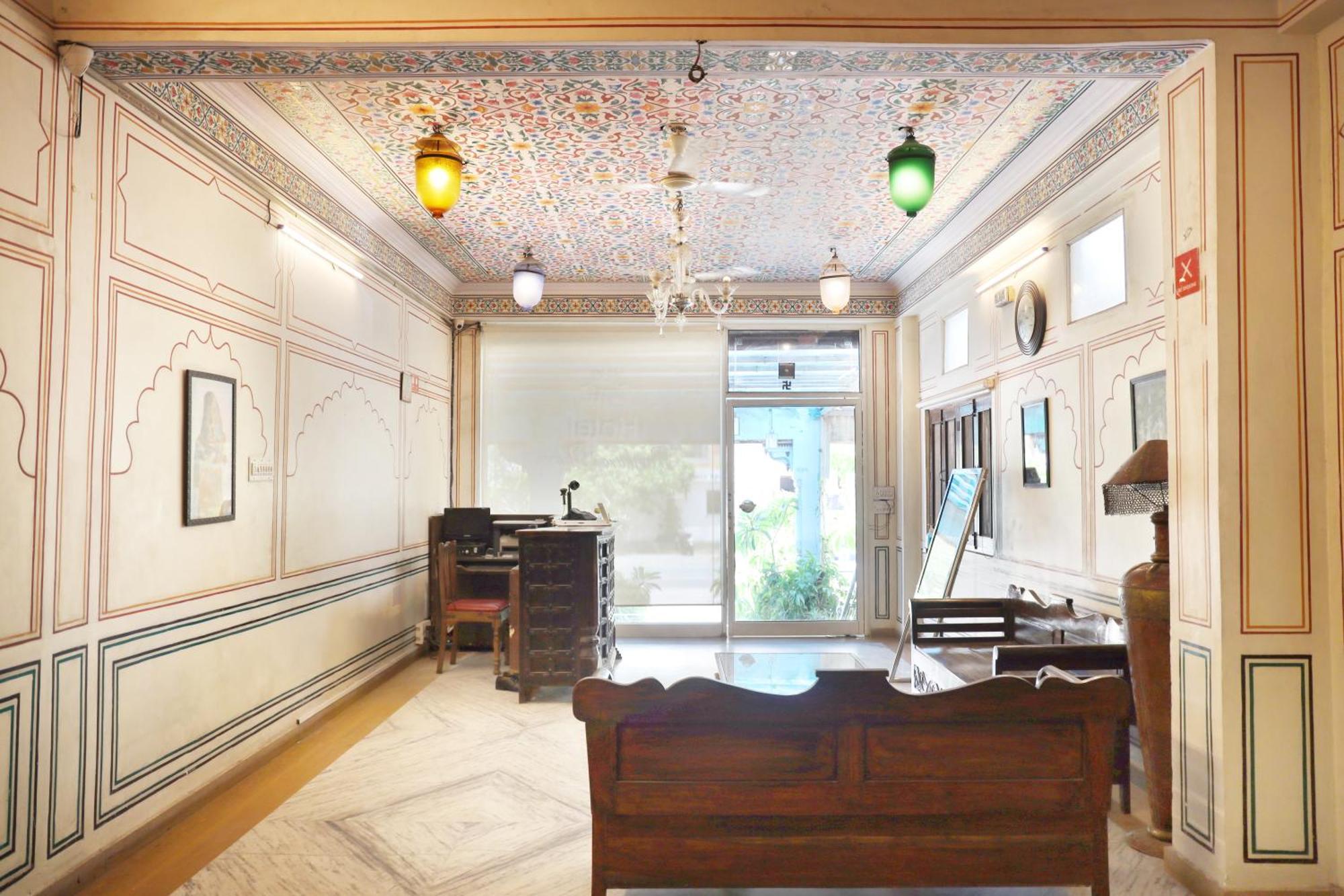 Hotel Raghuraj Palace Jaipur Extérieur photo